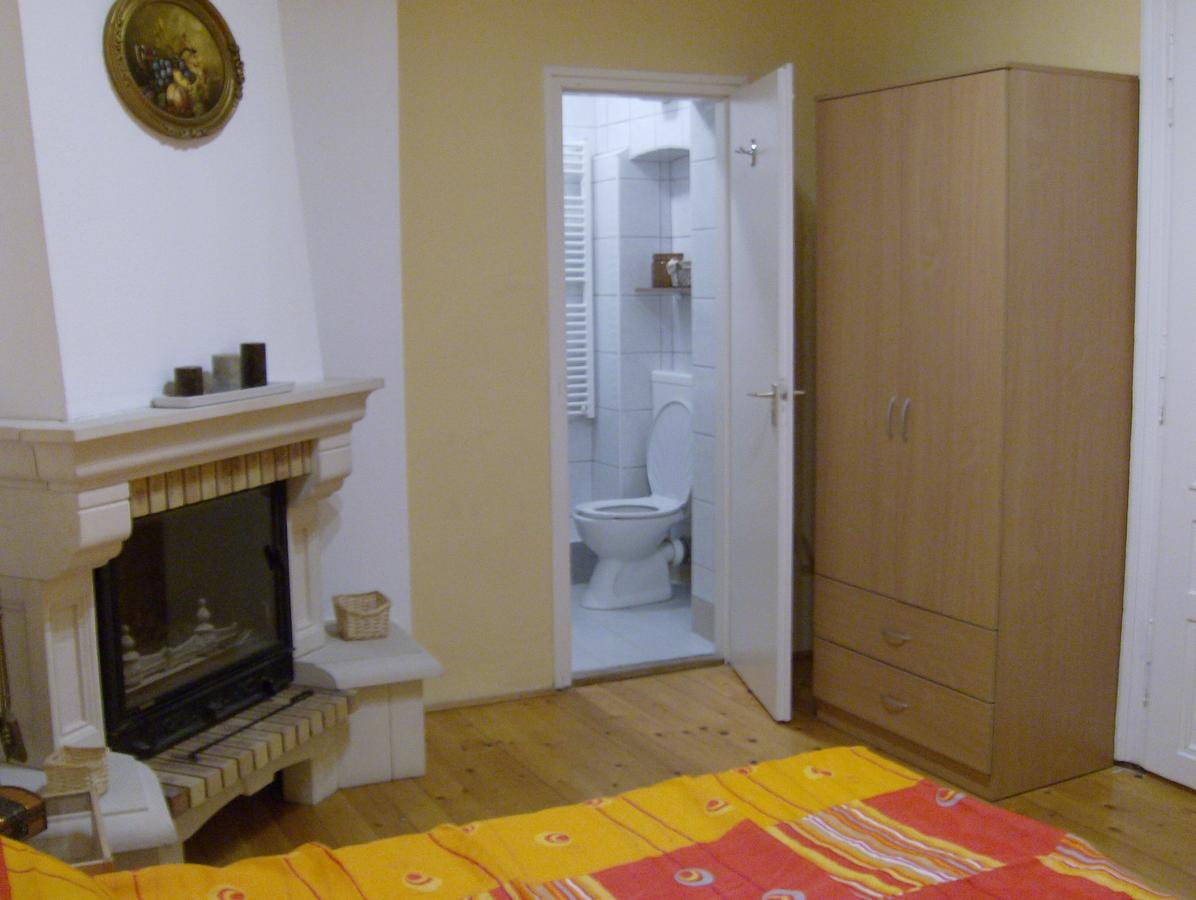 Csapd Le Csacsi Vendeghaz Hotel Печ Екстериор снимка